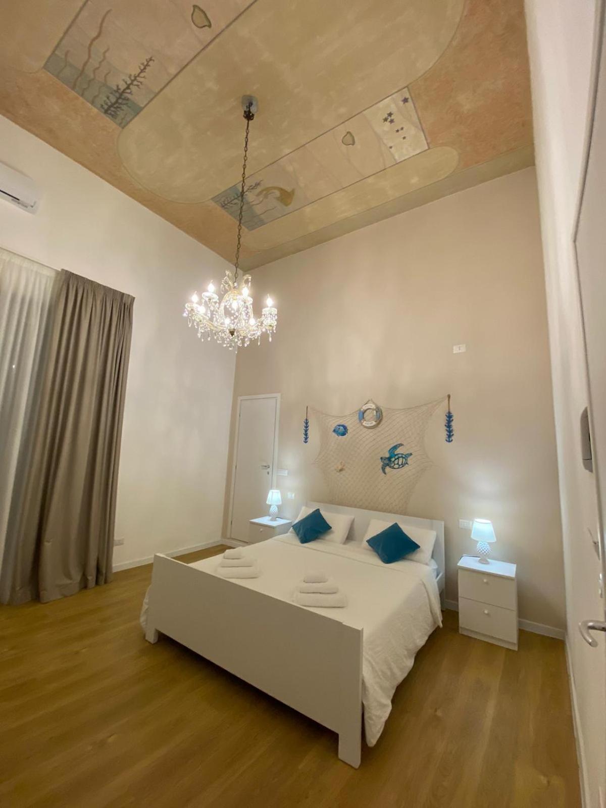 Clemente House Catania Centro Meravigliosa Camera Matrimoniale Exterior photo